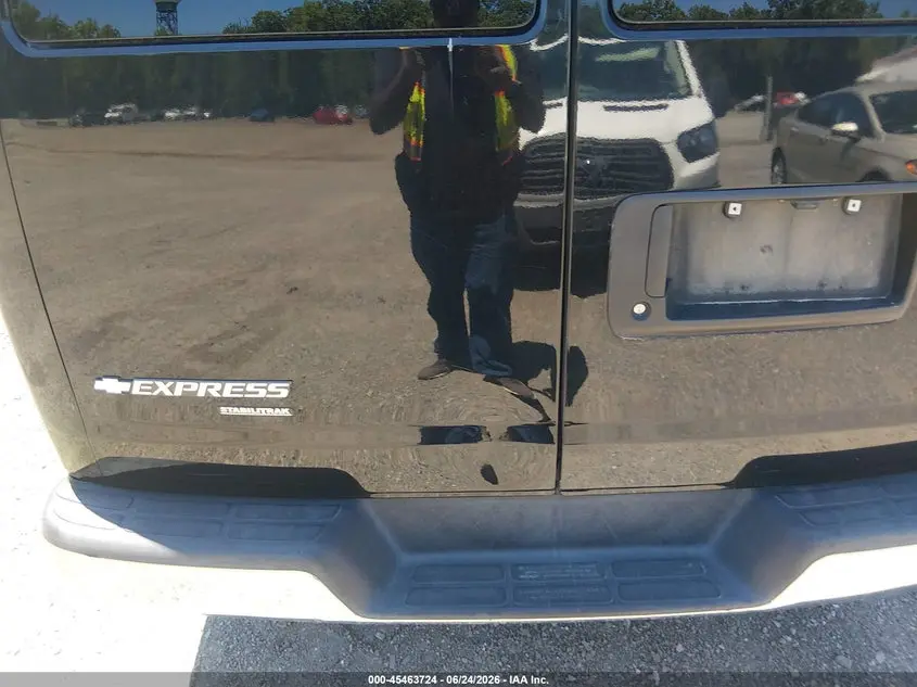 2016 CHEVROLET EXPRESS 3500 LT