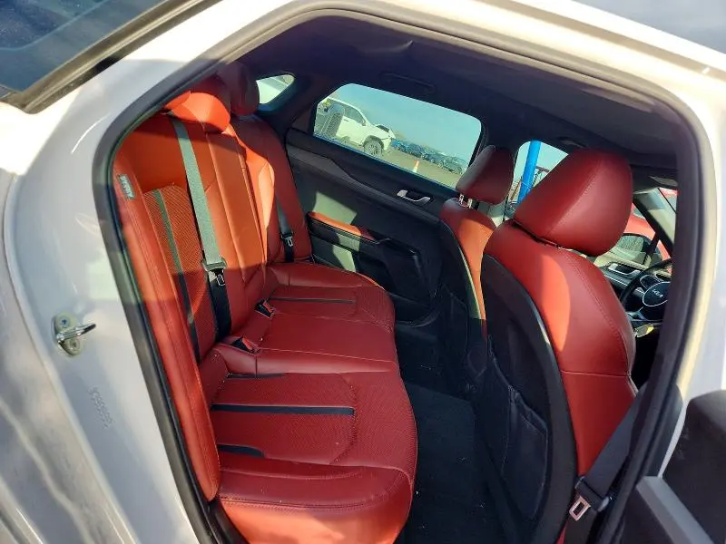 2024 KIA K5 GT LINE  