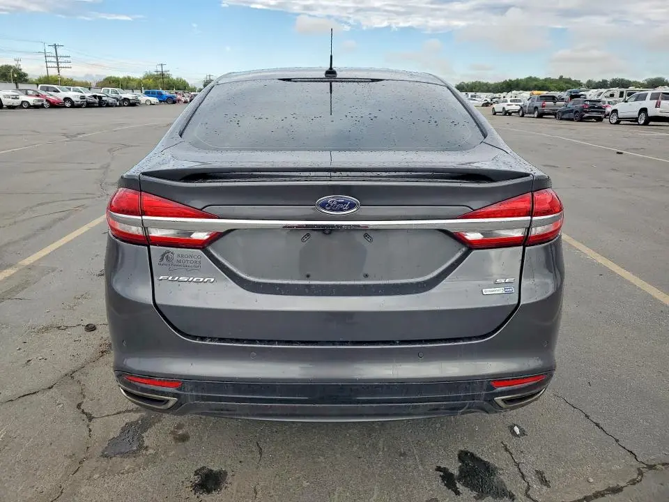 2018 FORD FUSION SE  