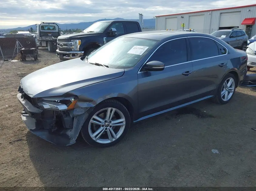 2015 VOLKSWAGEN PASSAT 2.0L TDI SE