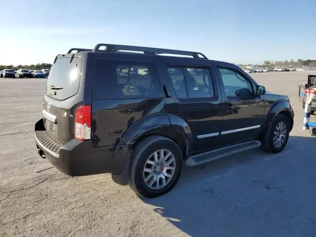2011 NISSAN PATHFINDER S  