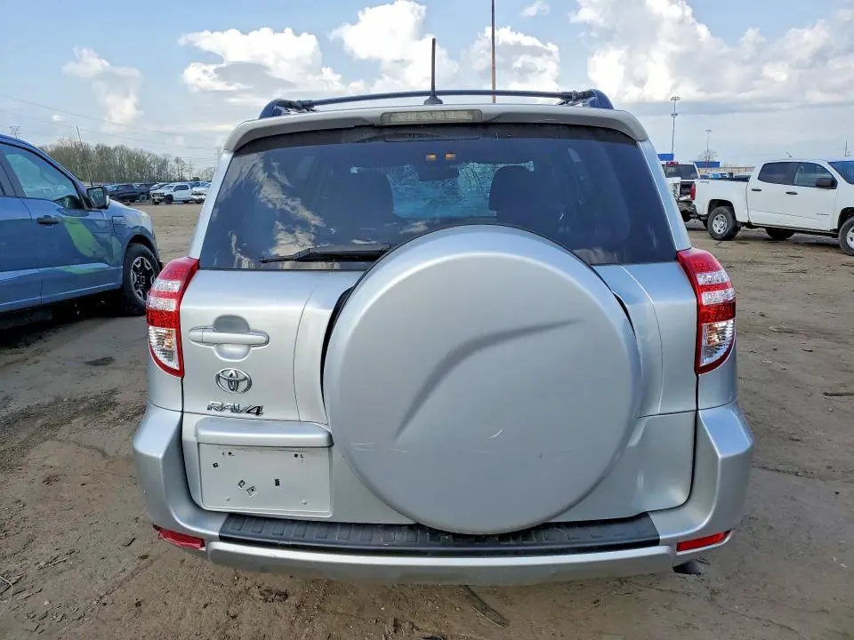2012 TOYOTA RAV4 BASE  
