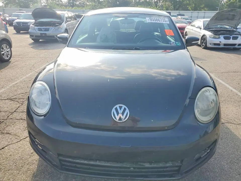 2012 VOLKSWAGEN BEETLE   