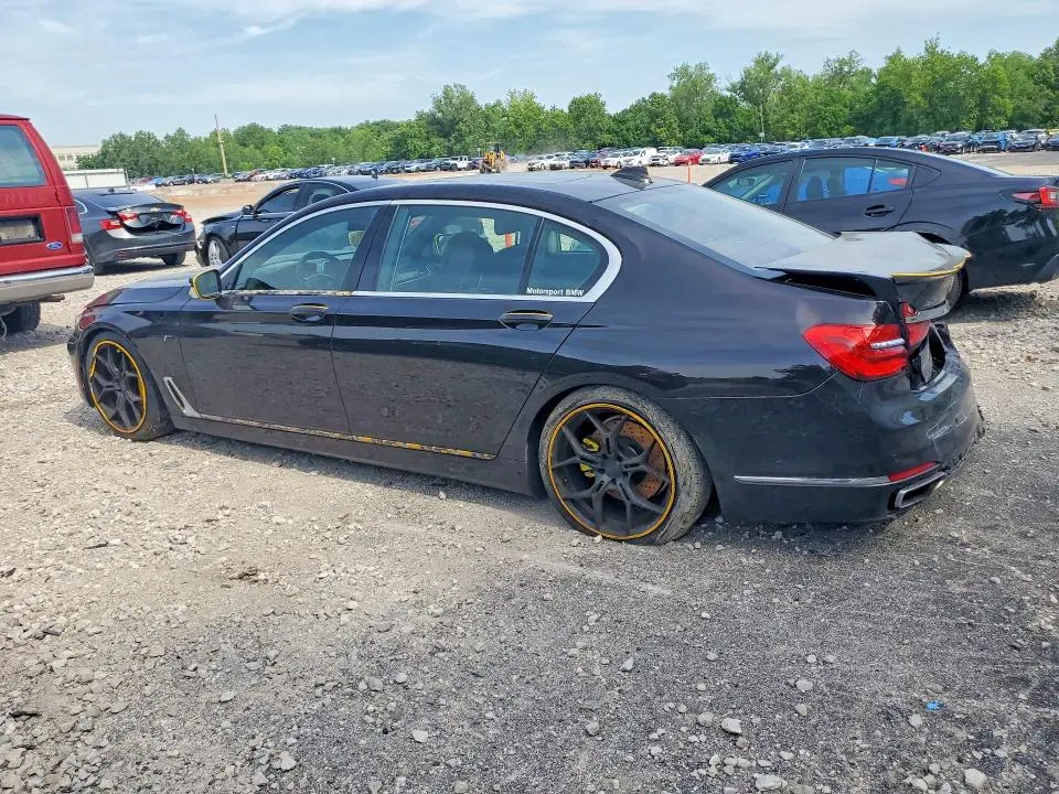 2016 BMW 750 XI  