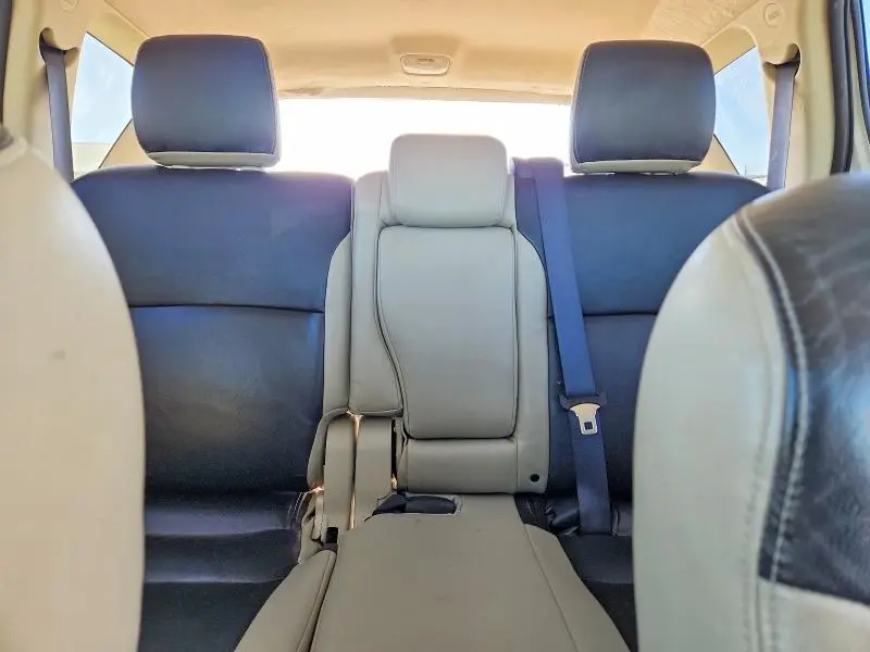 2012 MITSUBISHI OUTLANDER SE  