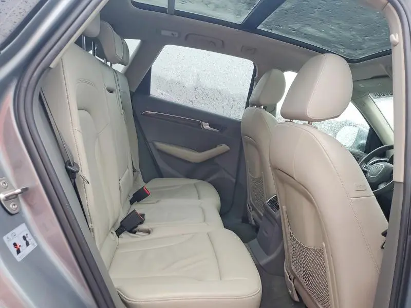 2011 AUDI Q5 PREMIUM PLUS  