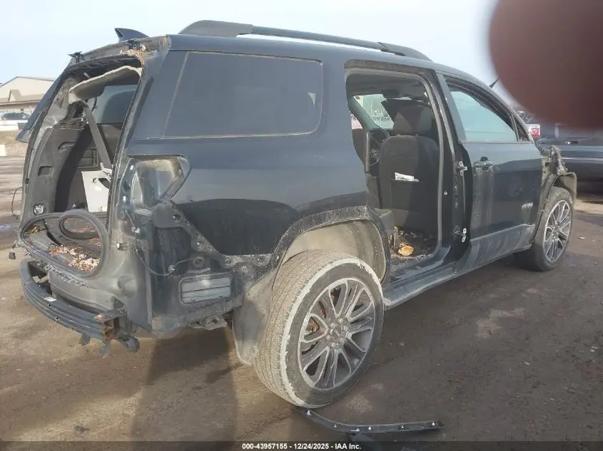 2020 GMC ACADIA AWD AT4