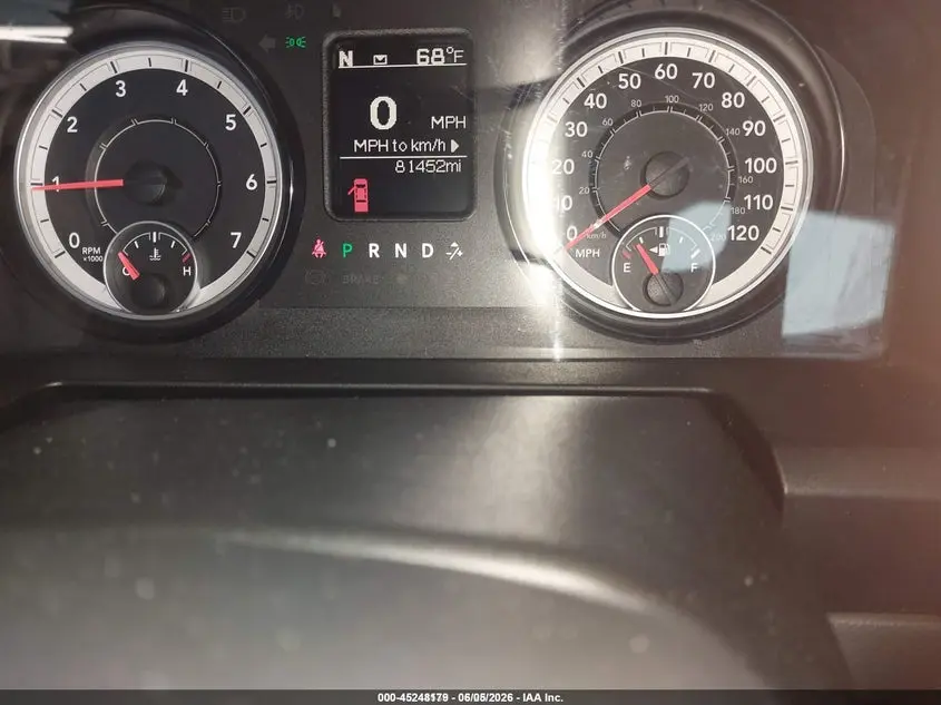 2017 RAM 1500 TRADESMAN  4X4 8' BOX
