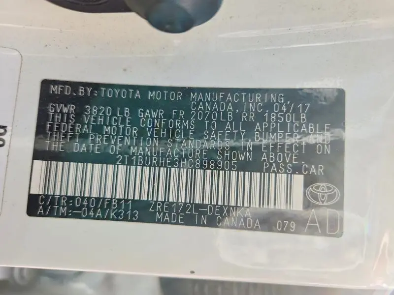 2017 TOYOTA COROLLA LE  