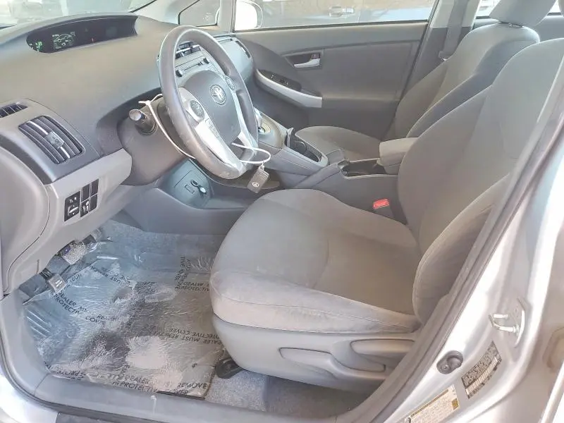 2011 TOYOTA PRIUS THREE  