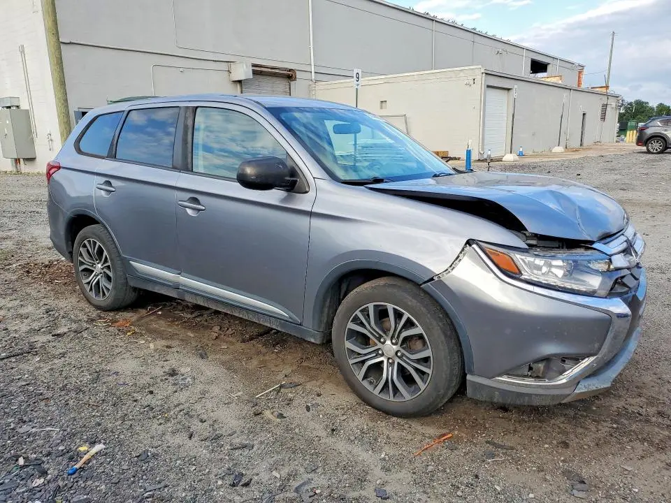 2017 MITSUBISHI OUTLANDER ES  