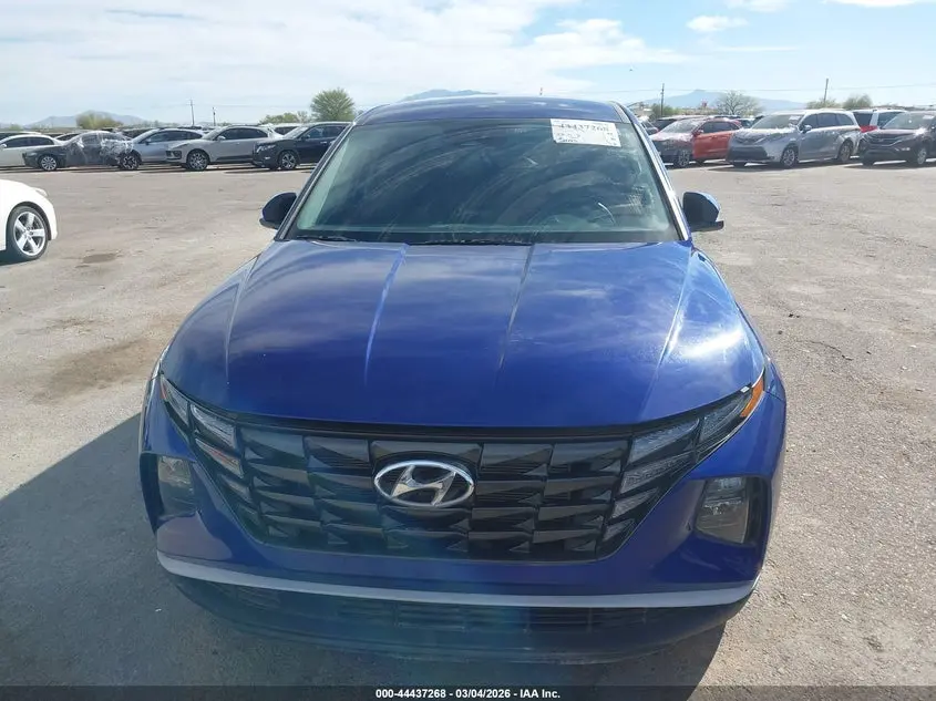 2022 HYUNDAI TUCSON SE