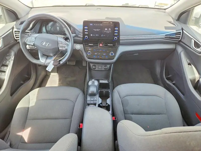 2021 HYUNDAI IONIQ SE  
