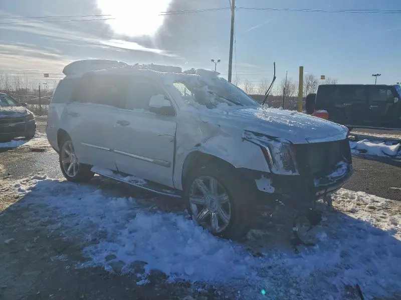2020 CADILLAC ESCALADE PREMIUM LUXURY  