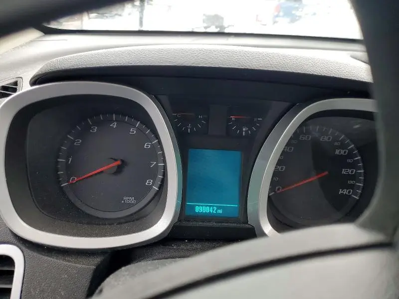 2017 CHEVROLET EQUINOX LT  