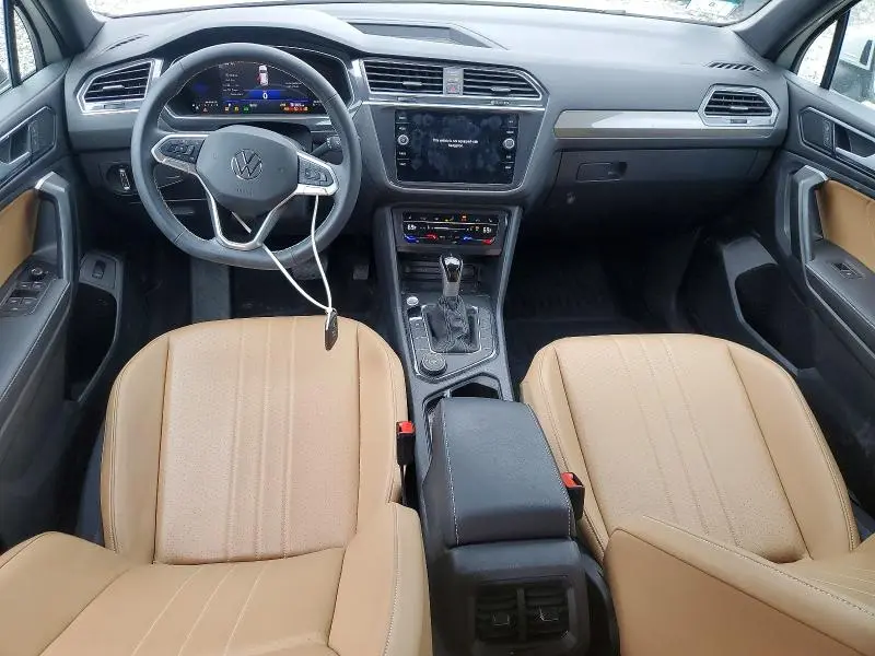 2024 VOLKSWAGEN TIGUAN SE  