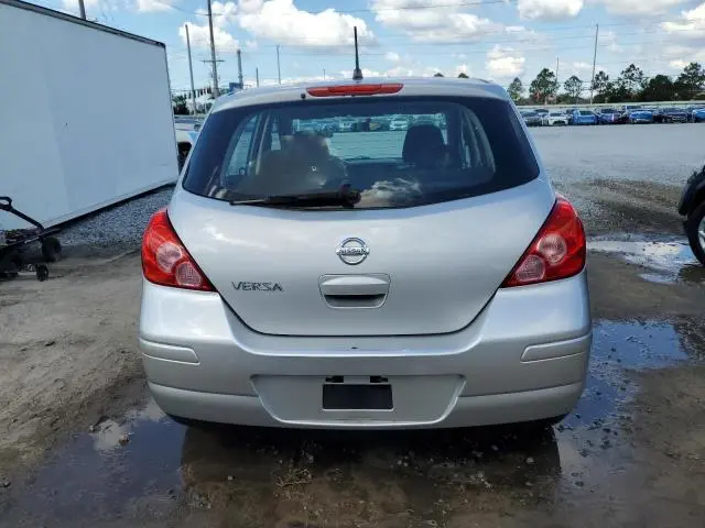 2010 NISSAN VERSA S  