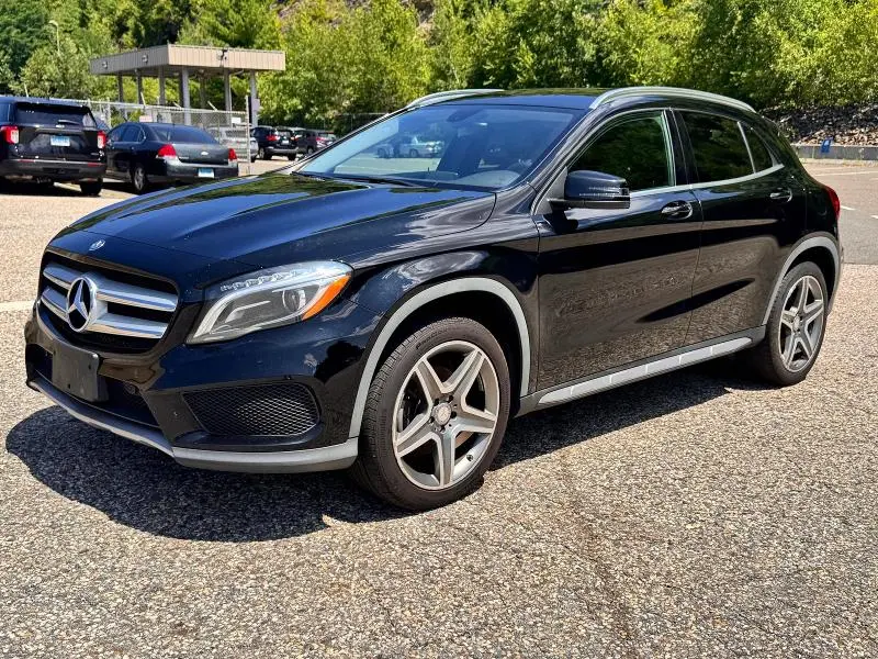 2015 MERCEDES-BENZ GLA 250  