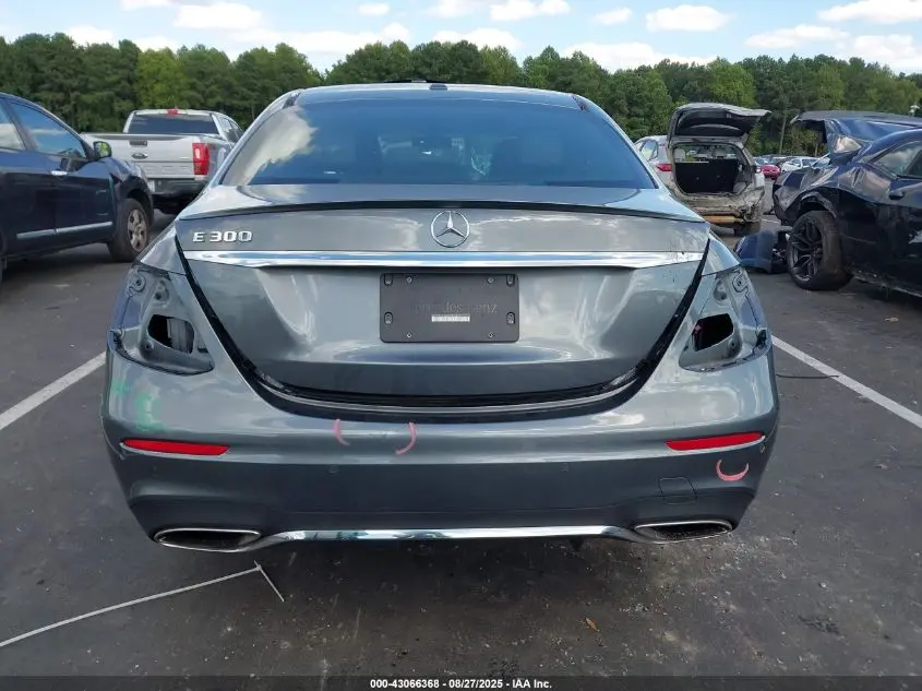 2017 MERCEDES-BENZ E 300  