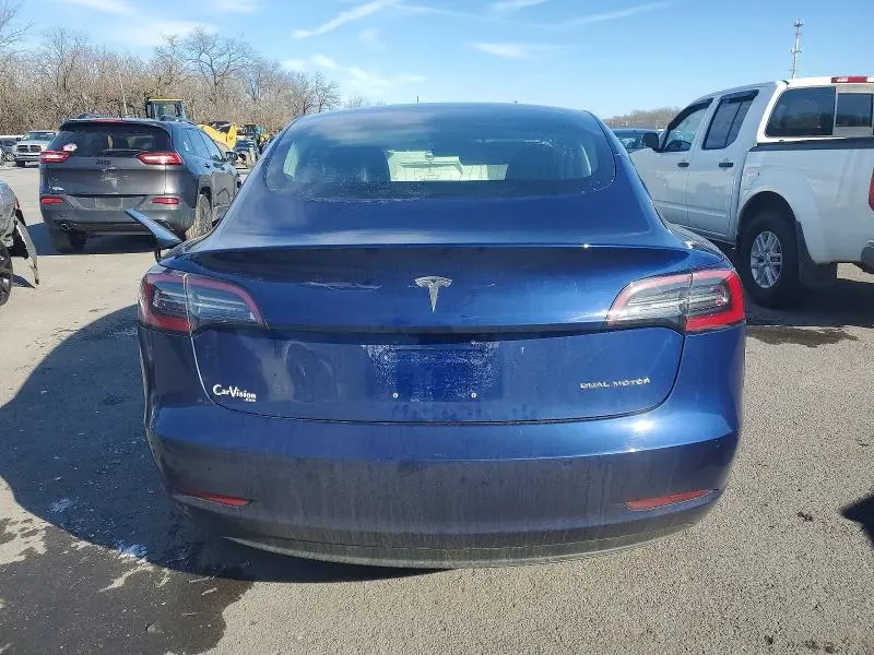 2018 TESLA MODEL 3   