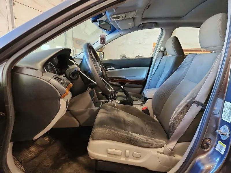 2011 HONDA ACCORD EX  