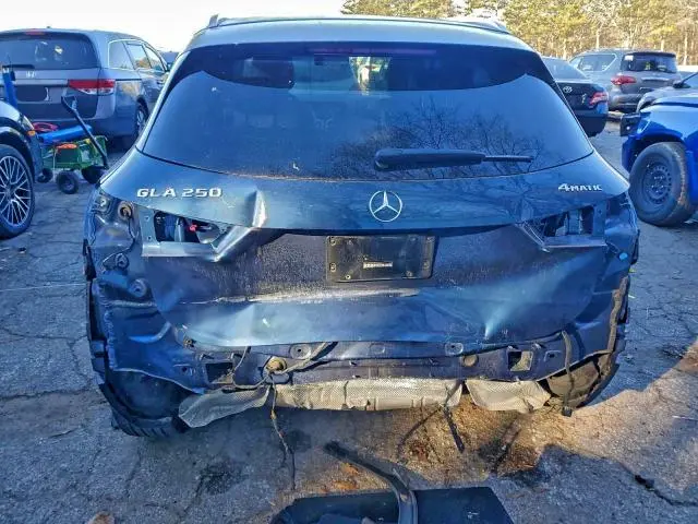 2021 MERCEDES-BENZ GLA 250 4MATIC  