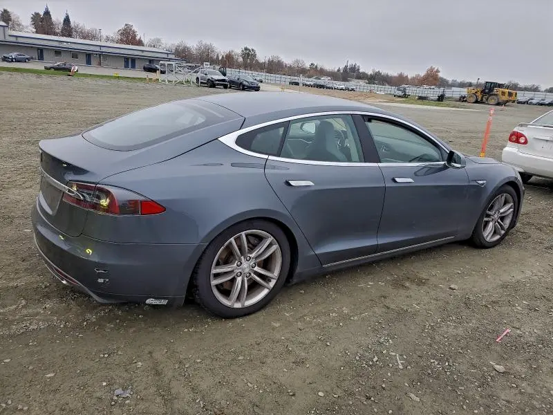2013 TESLA MODEL S   