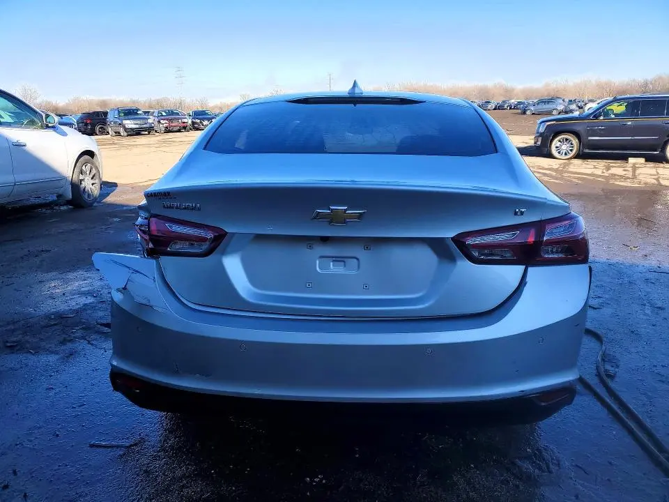 2022 CHEVROLET MALIBU LT  