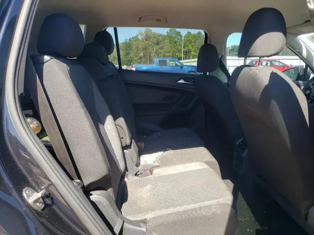 2018 VOLKSWAGEN TIGUAN S  