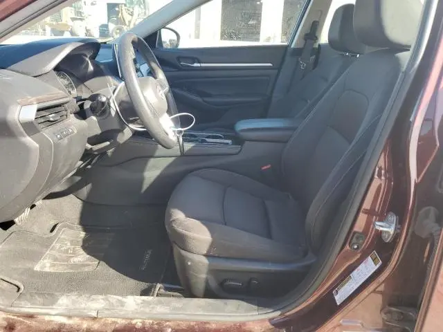 2023 NISSAN ALTIMA SV  