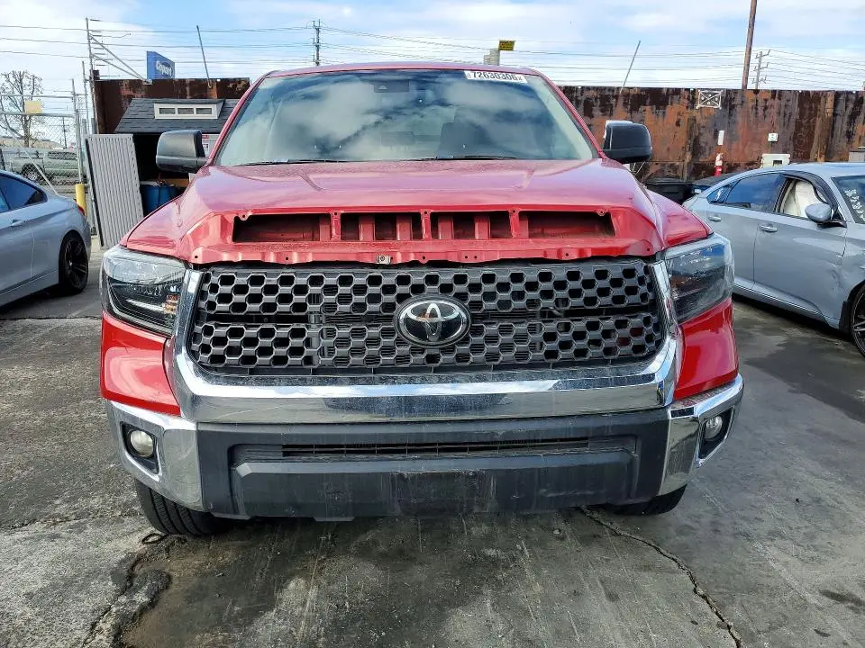 2020 TOYOTA TUNDRA CREWMAX SR5  