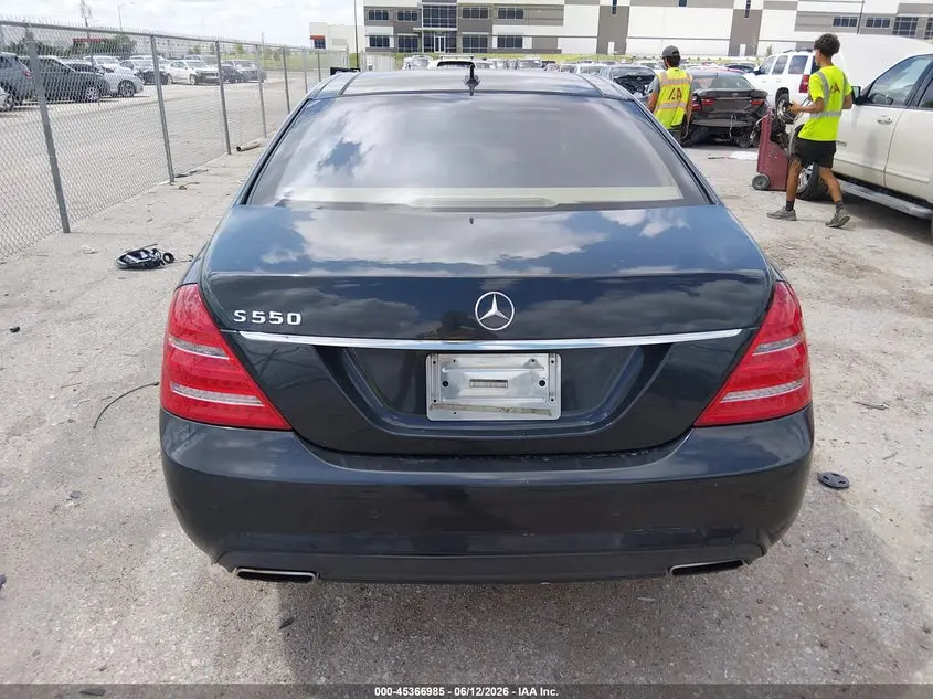 2012 MERCEDES-BENZ S 550  