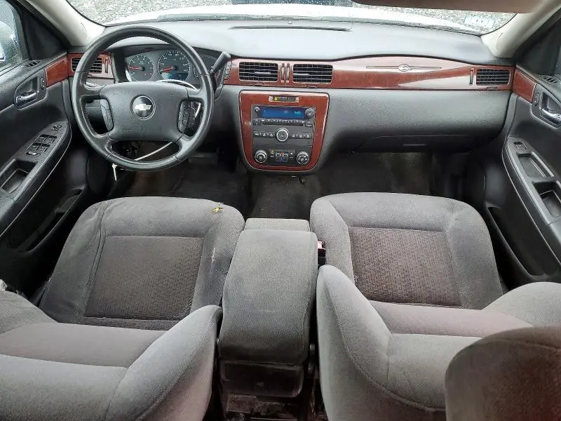 2010 CHEVROLET IMPALA LT  