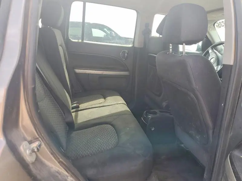 2011 CHEVROLET HHR LT  