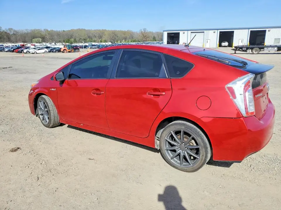 2013 TOYOTA PRIUS TWO  