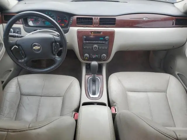 2010 CHEVROLET IMPALA LT  
