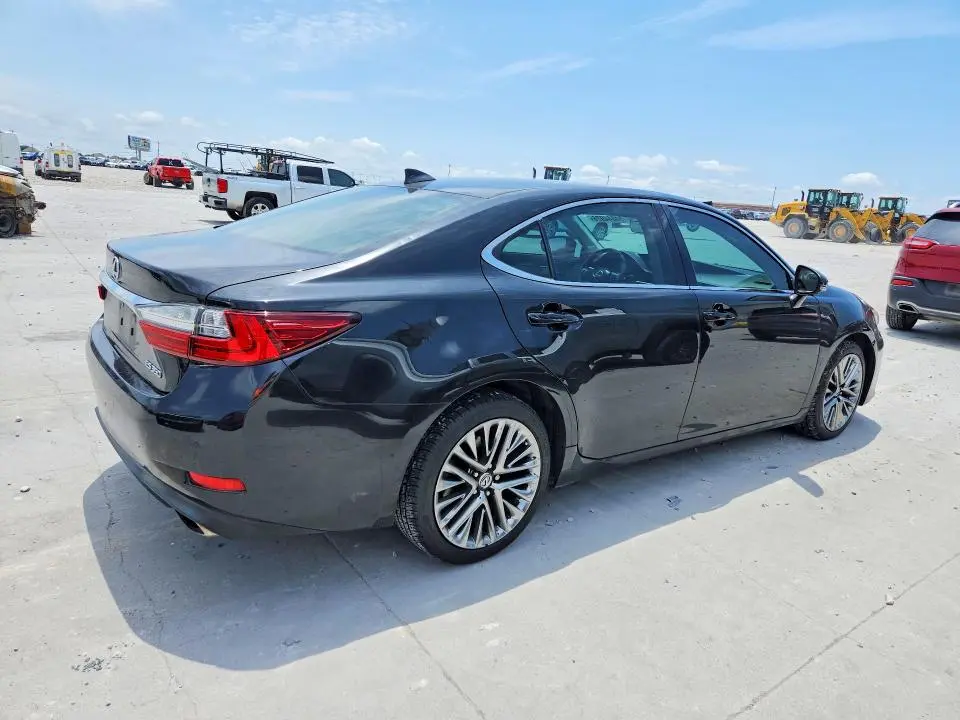 2016 LEXUS ES   