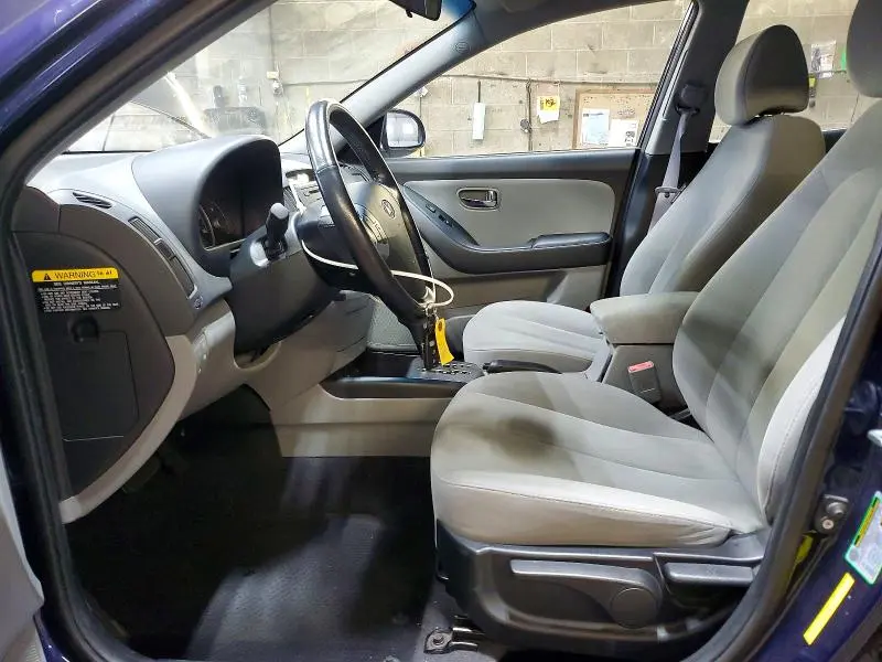 2010 HYUNDAI ELANTRA SE  