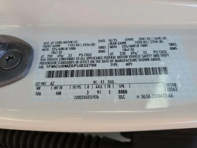 2023 FORD ESCAPE ST LINE  