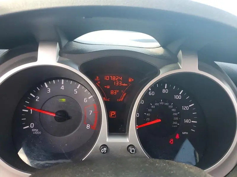 2013 NISSAN JUKE S  