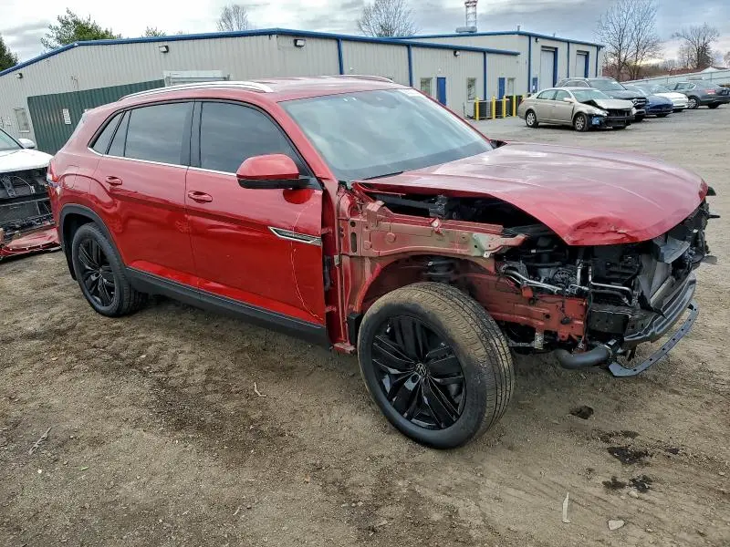 2024 VOLKSWAGEN ATLAS CROSS SPORT SE  