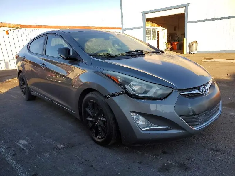 2014 HYUNDAI ELANTRA SE  