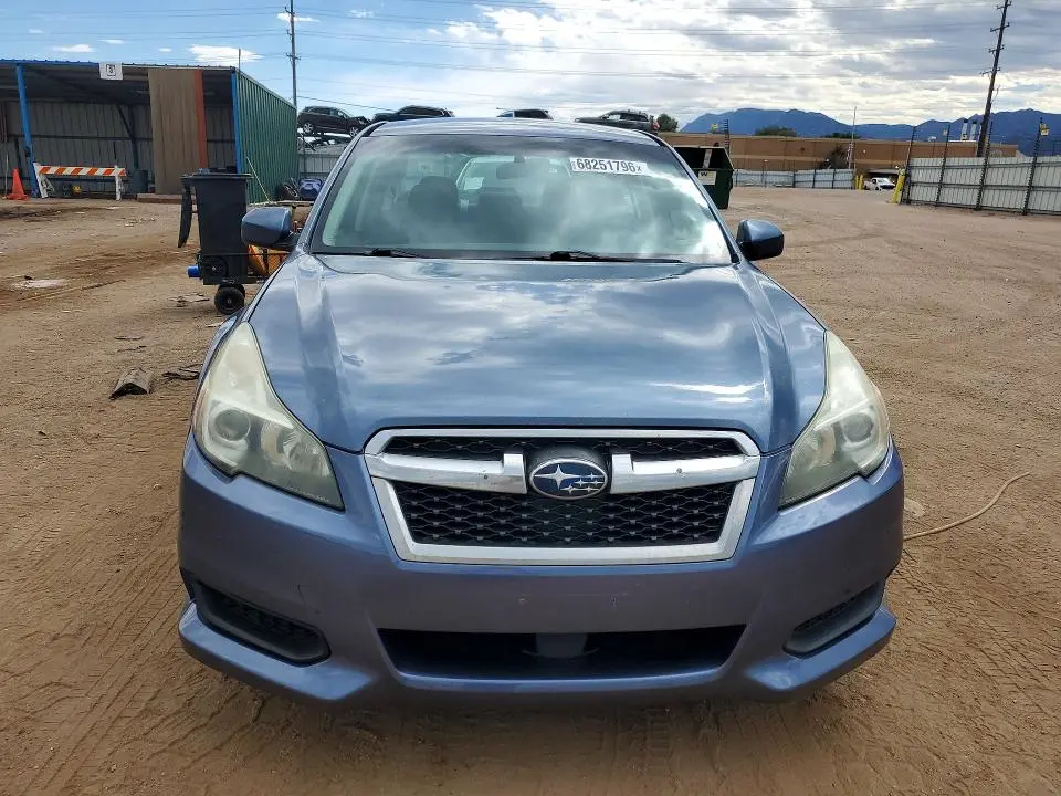 2013 SUBARU LEGACY PREMIUM + CWP  
