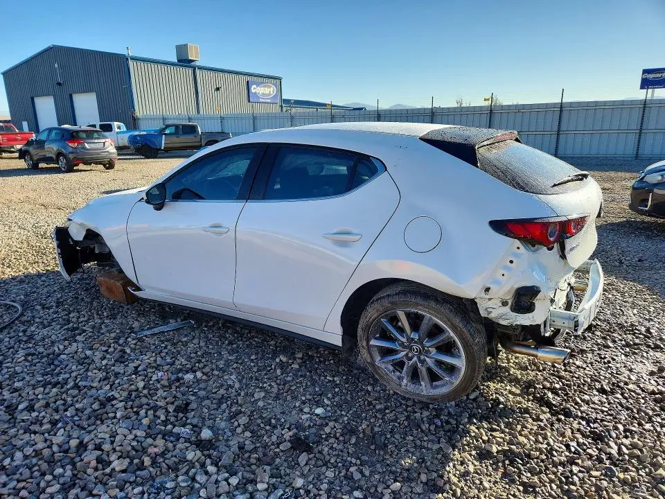 2022 MAZDA 3 PREFERRED  