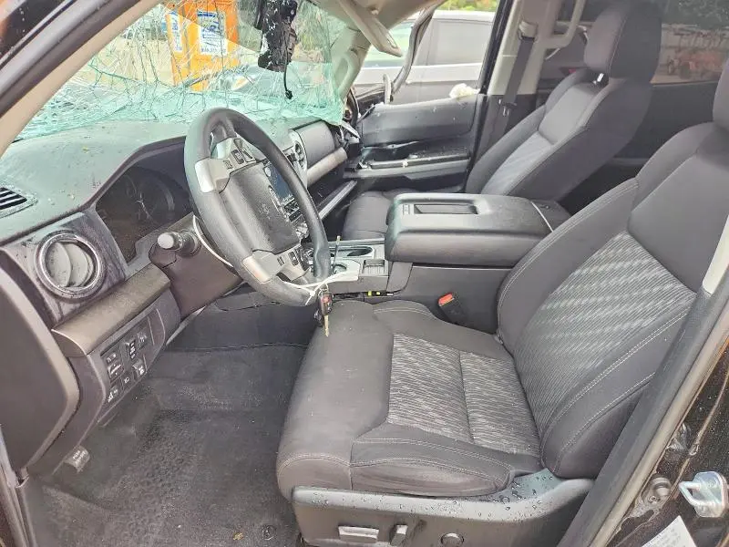 2021 TOYOTA TUNDRA SR5  