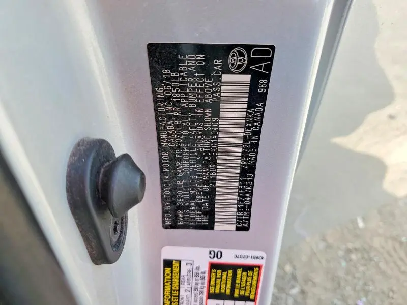 2019 TOYOTA COROLLA LE  