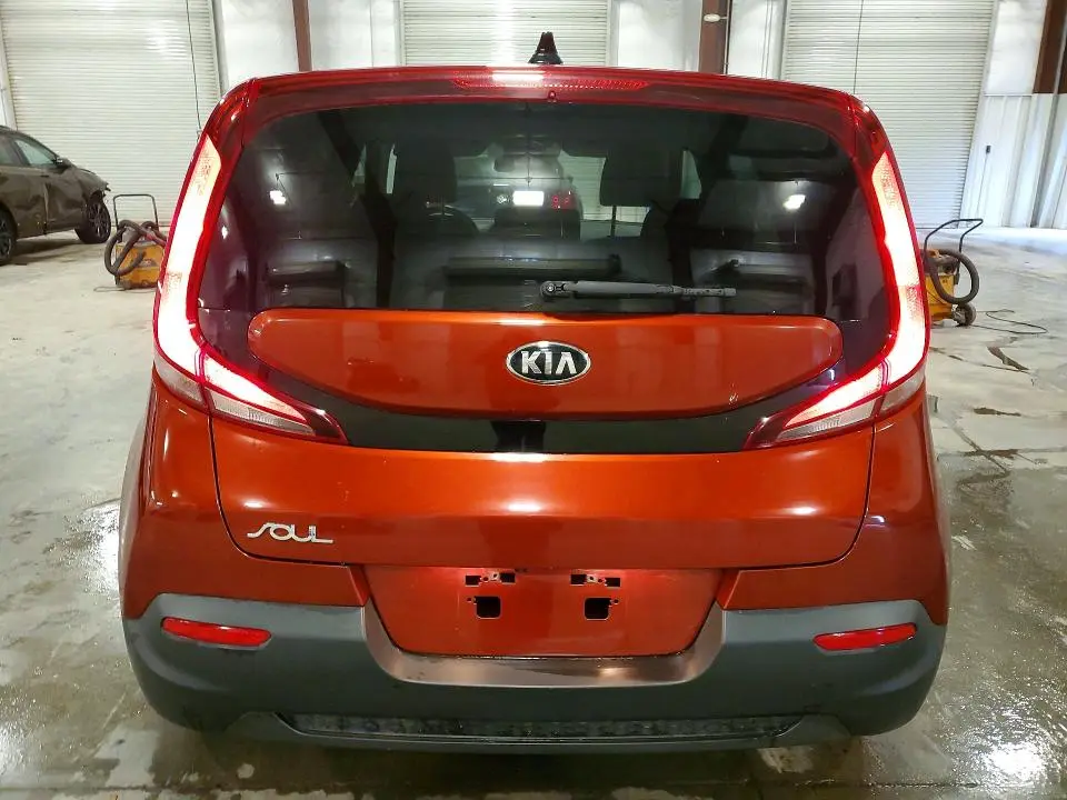 2020 KIA SOUL LX  