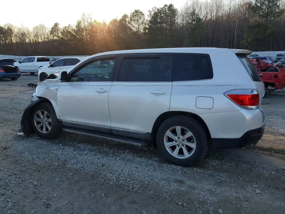 2013 TOYOTA HIGHLANDER BASE  