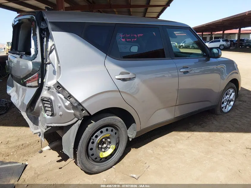 2023 KIA SOUL LX