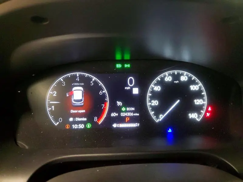 2023 HONDA HR-V LX  
